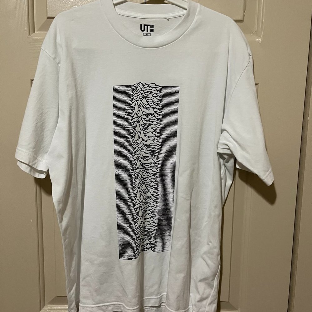 Uniqlo UT x PETER SAVILLE T Shirt Factory Joy Division Unknown Men Size M